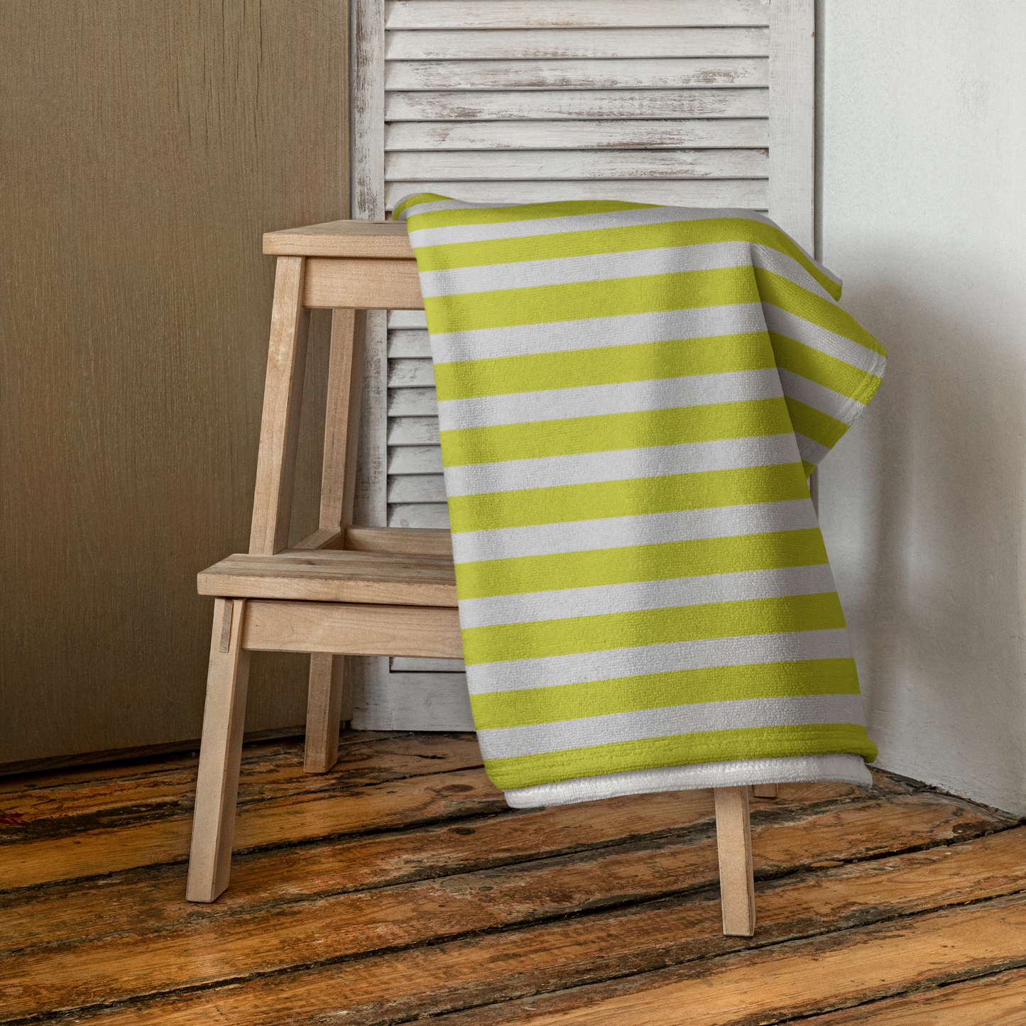 Zesty Riviera Towel